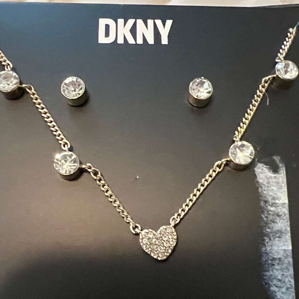 DKNY Gold Tone Heart Necklace & Earrings Gift Set